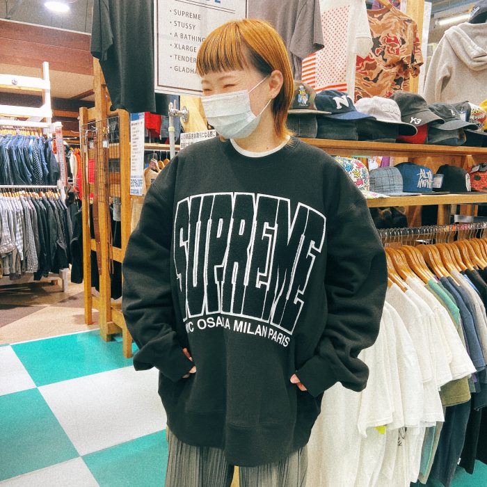 Supreme Cities Arc Crewneck