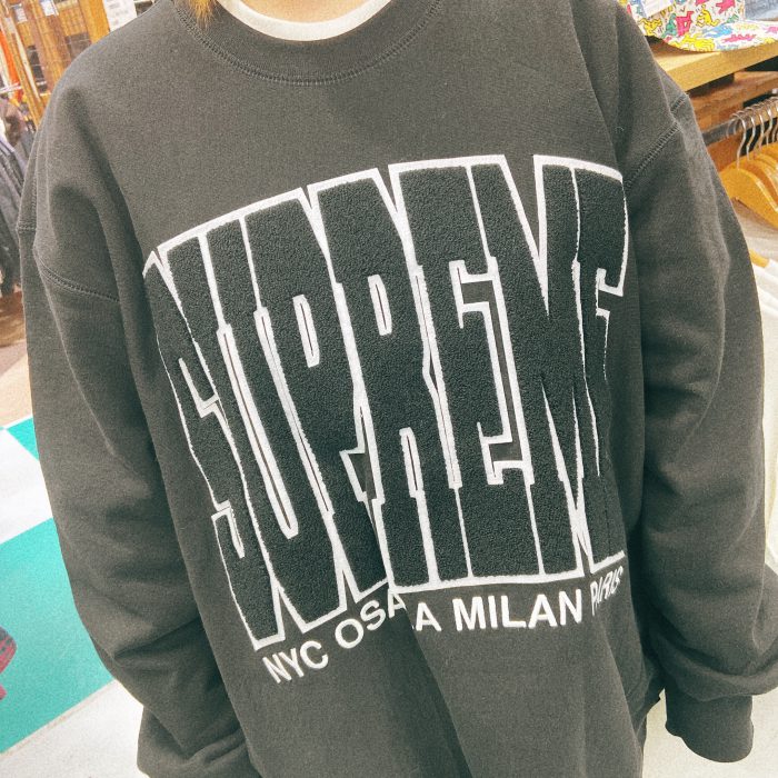 Supreme Cities Arc Crewneck