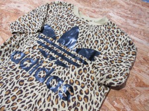 Tシャツ１