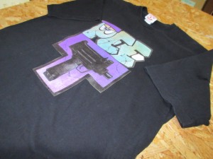 Ｔシャツ