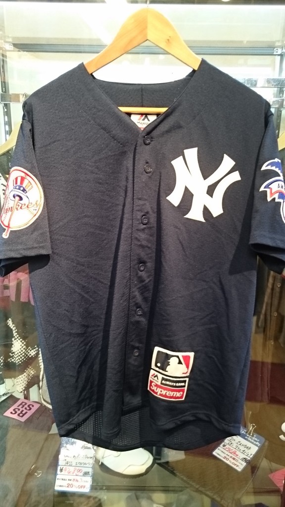 supreme ny yankees (1)