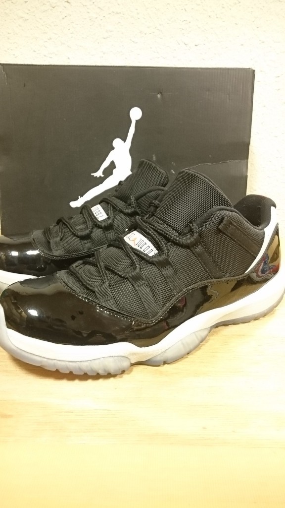 JORDAN 11 LOW INFRARED (1)