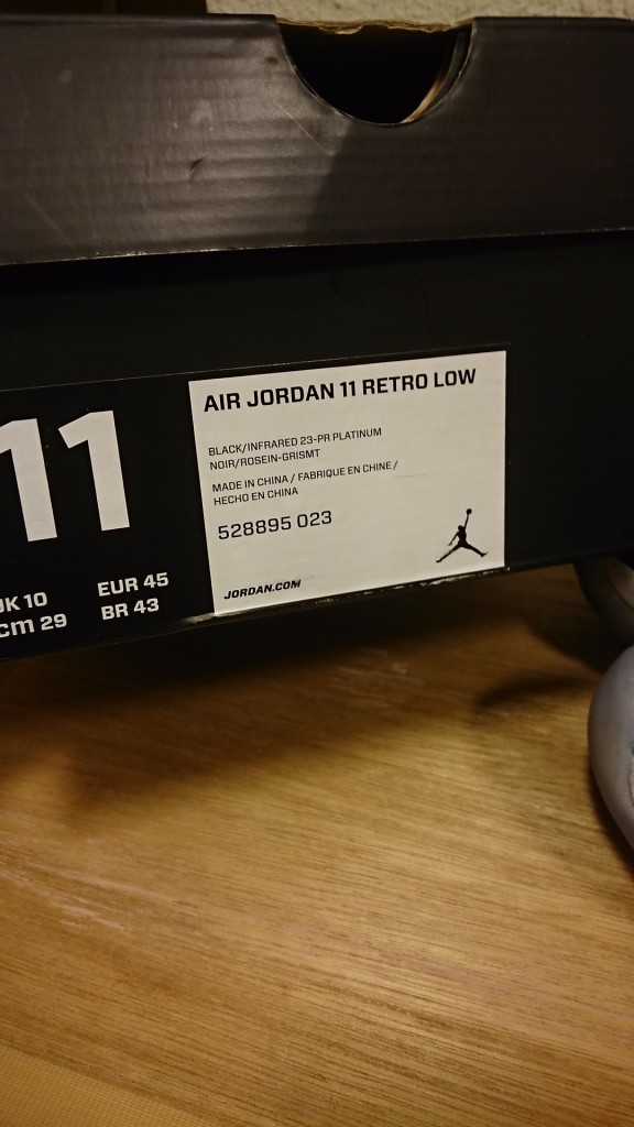 JORDAN 11 LOW INFRARED (5)