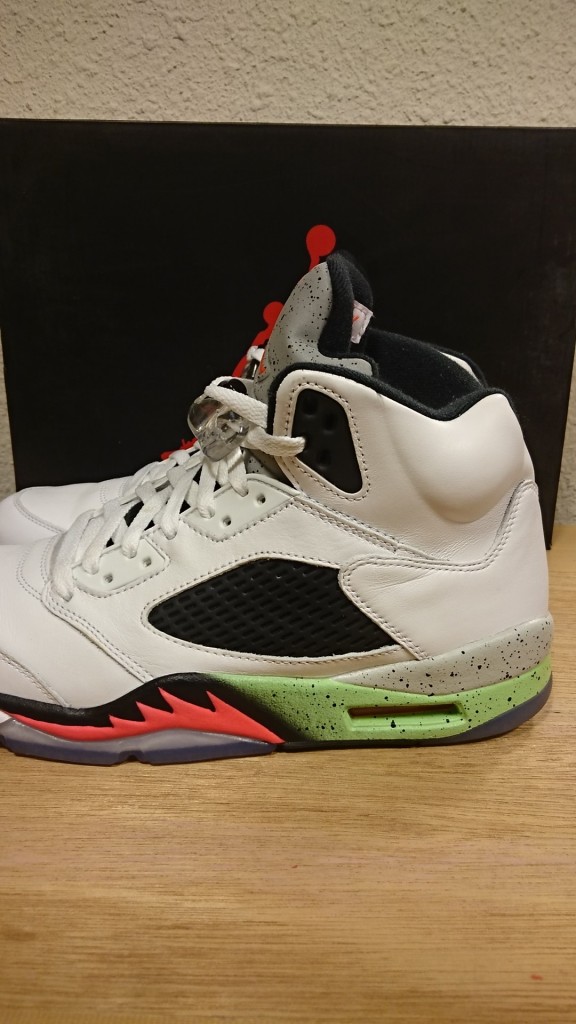 JORDAN 5 POISON (2)