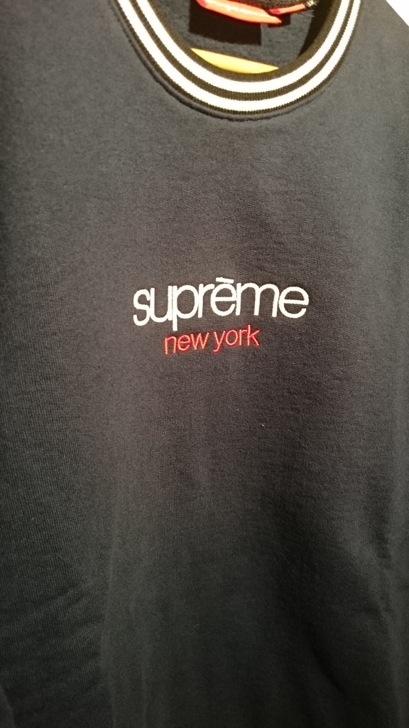 supreme 14AW Classic Logo Striped Crewneck  (2)